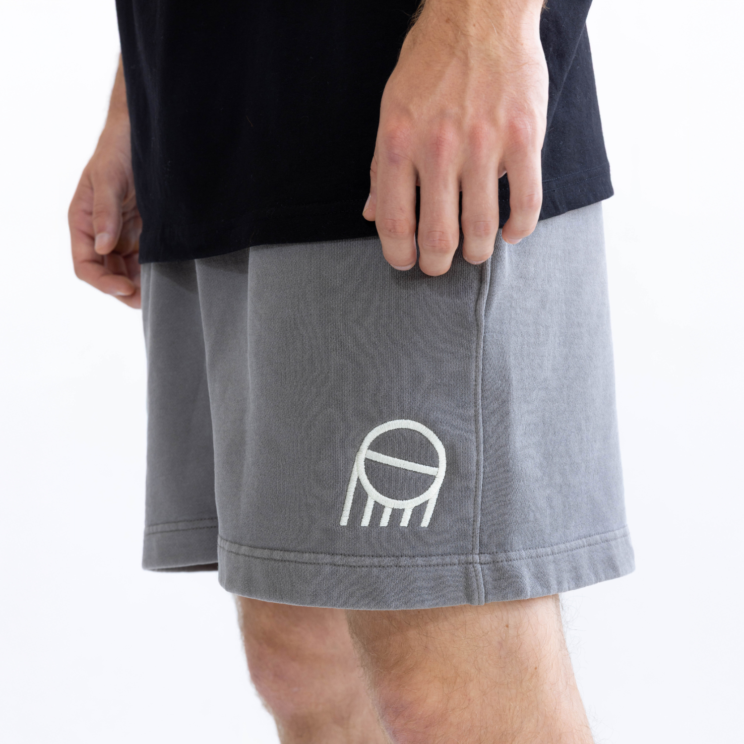 Icon Short